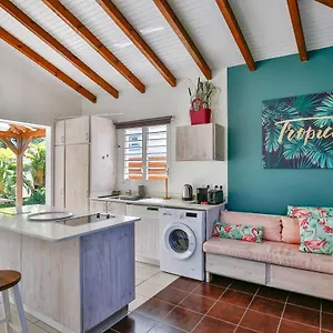 https://la-vie-en-rose-sainte-anne-grande-terre.comcaribbean.com